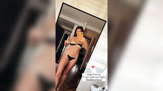 Fabrizia Santarelli di instagram davvero sexy in costume