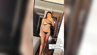 Fabrizia Santarelli di instagram davvero sexy in costume