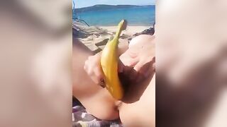 Una vacanza per fare sesso con la frutta